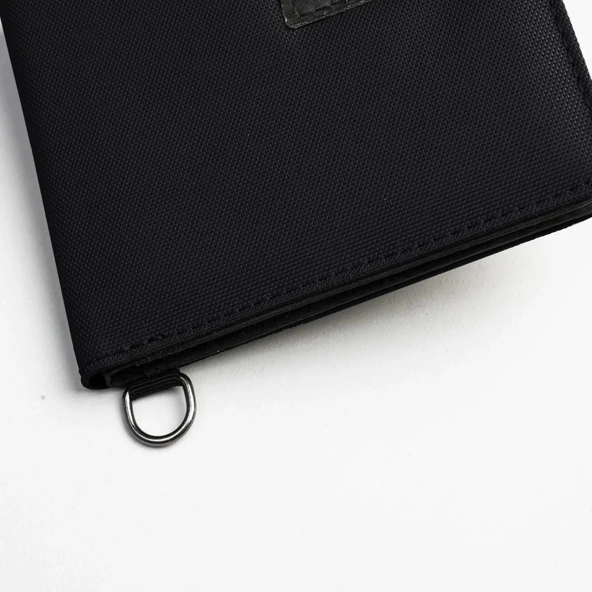 Pacsafe RFIDsafe™ RFID Blocking Bifold Wallet