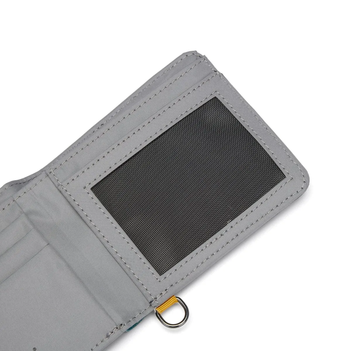Pacsafe RFIDsafe™ RFID Blocking Bifold Wallet