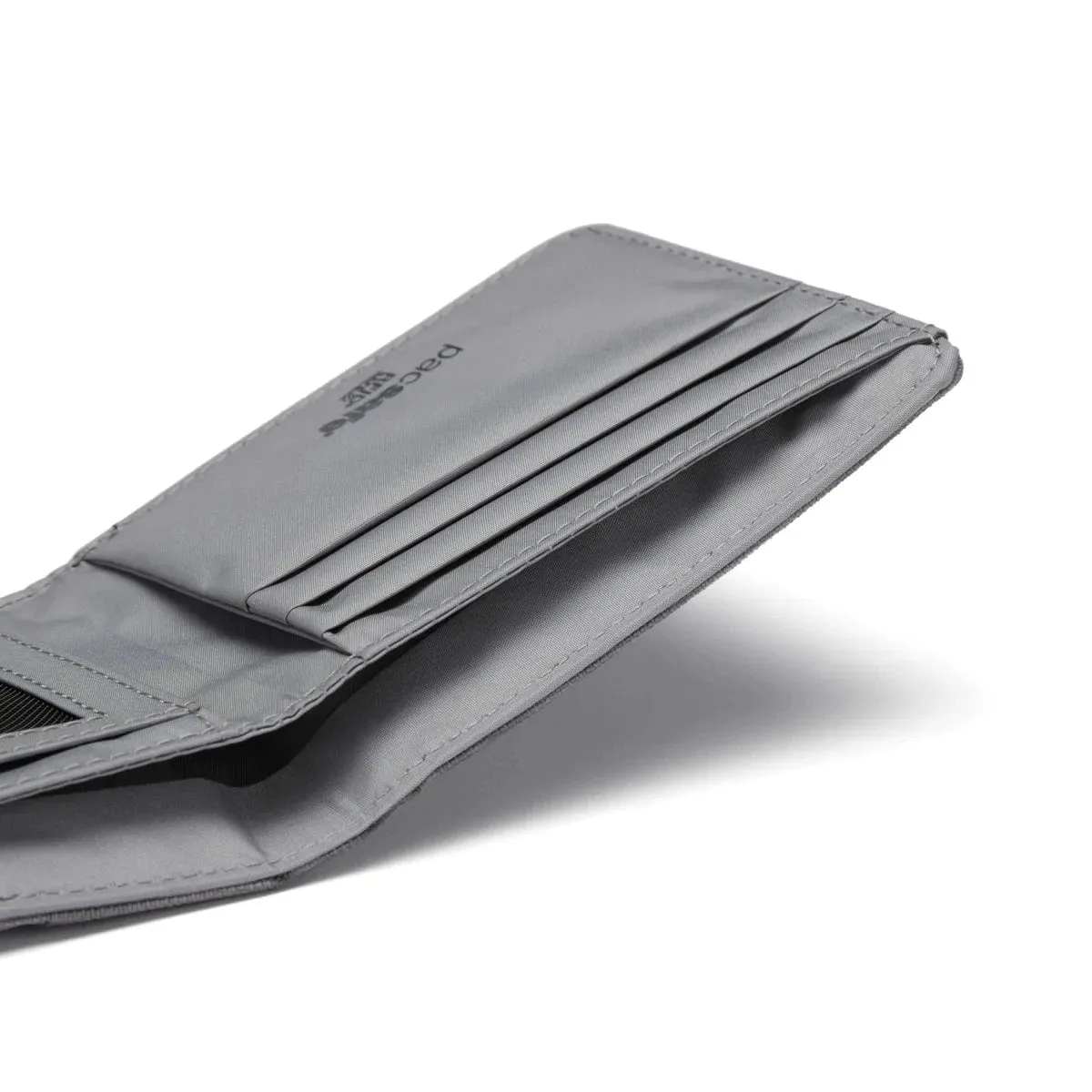 Pacsafe RFIDsafe™ RFID Blocking Bifold Wallet