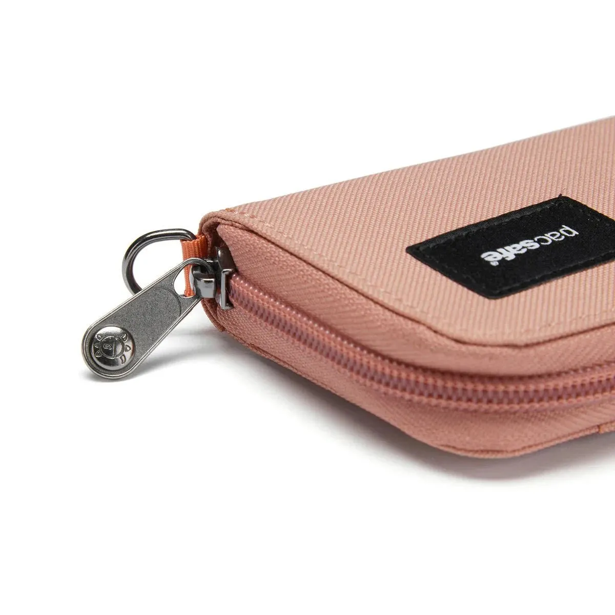 Pacsafe RFIDsafe™ RFID Blocking Card Wallet
